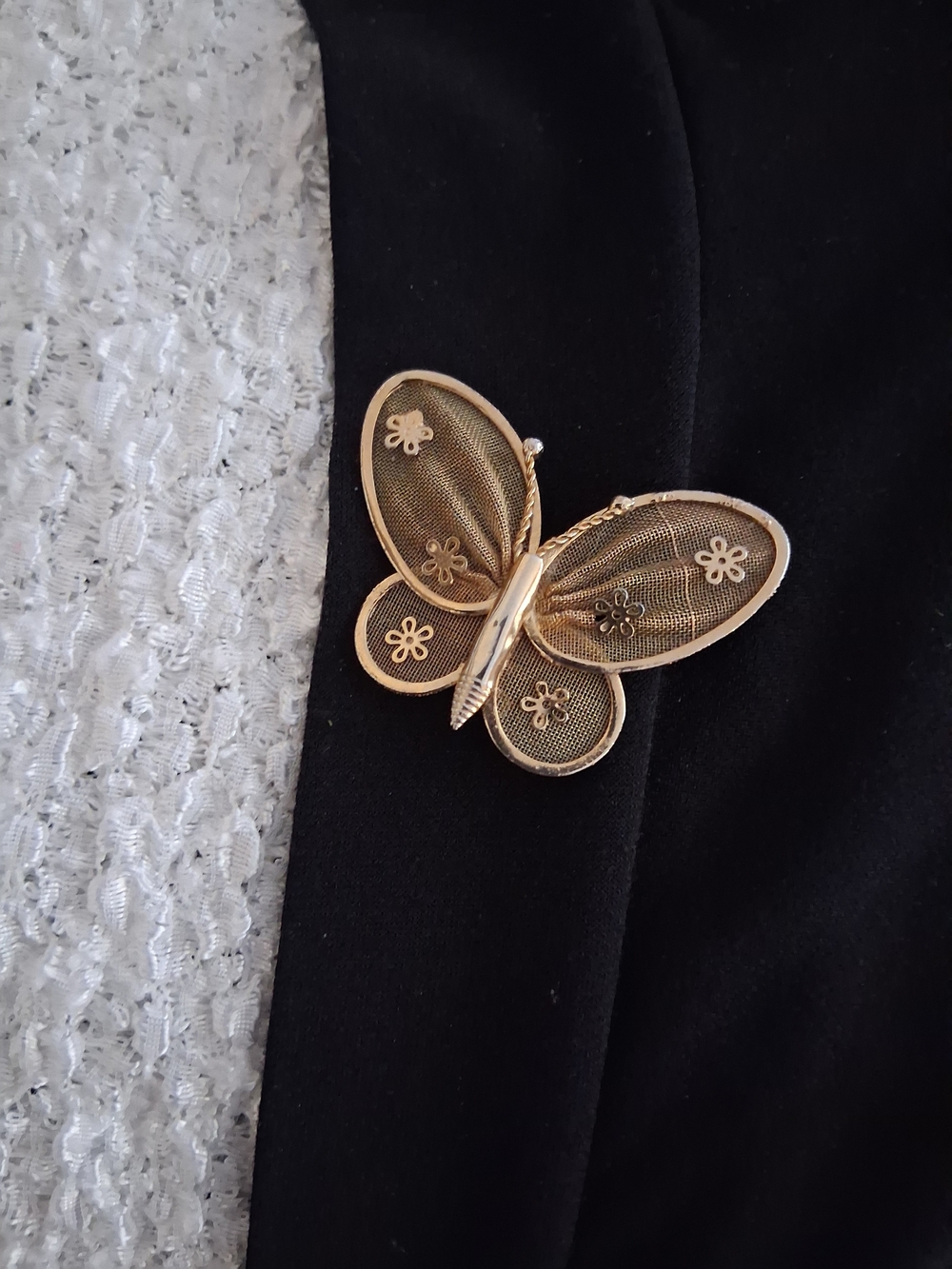 Gold Butterfly Brooch - Elegant Women’s Accessory